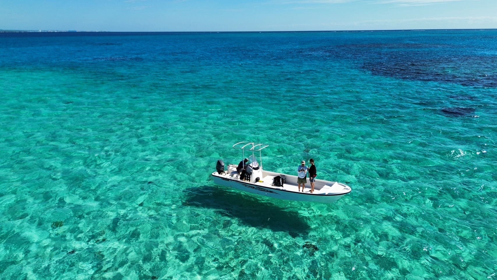 チャーター船のご紹介！！